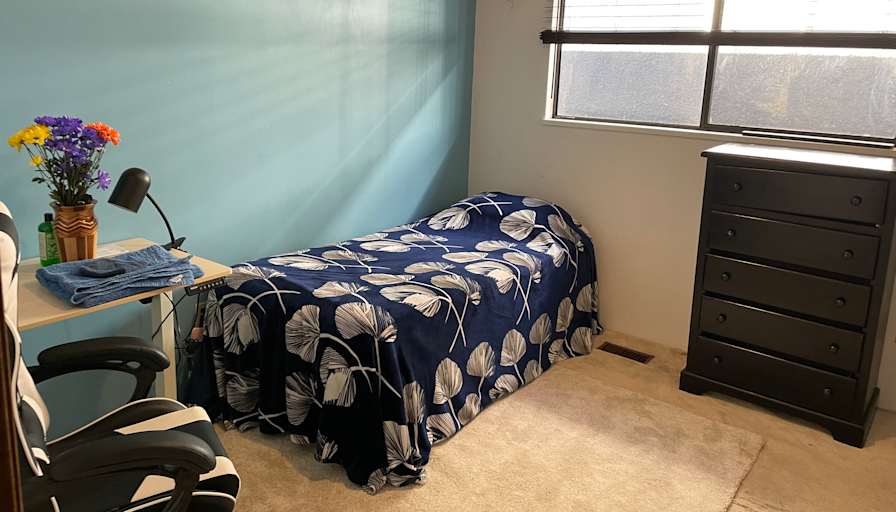 Brian Waines's room