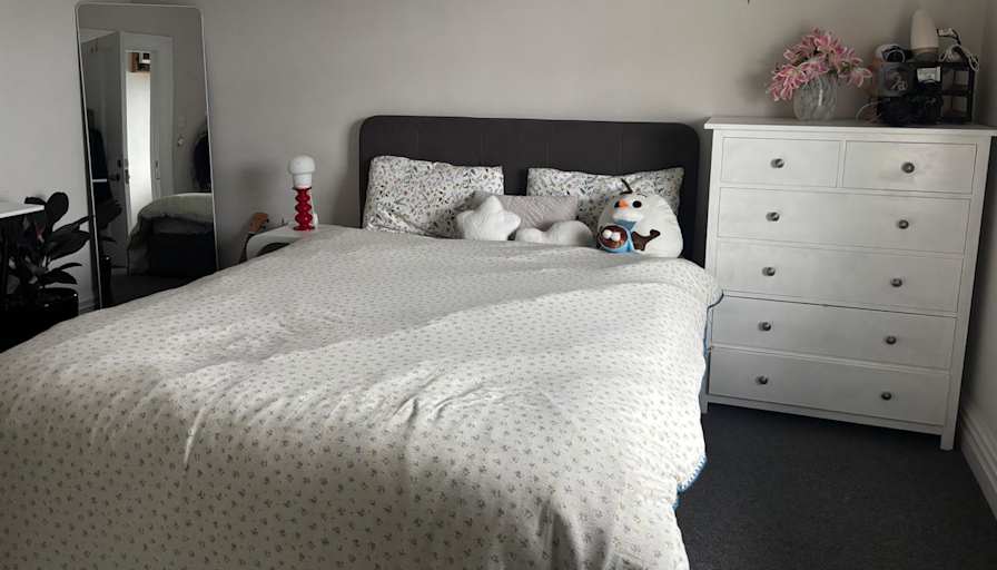 Kashifa's room