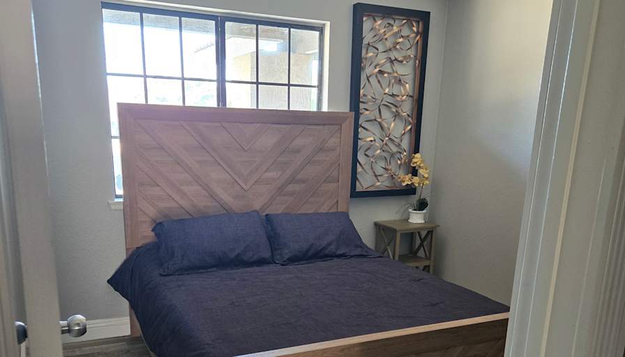 Maria L's room