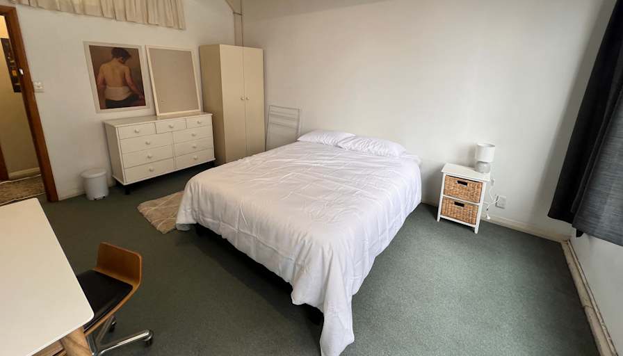 Anna's room