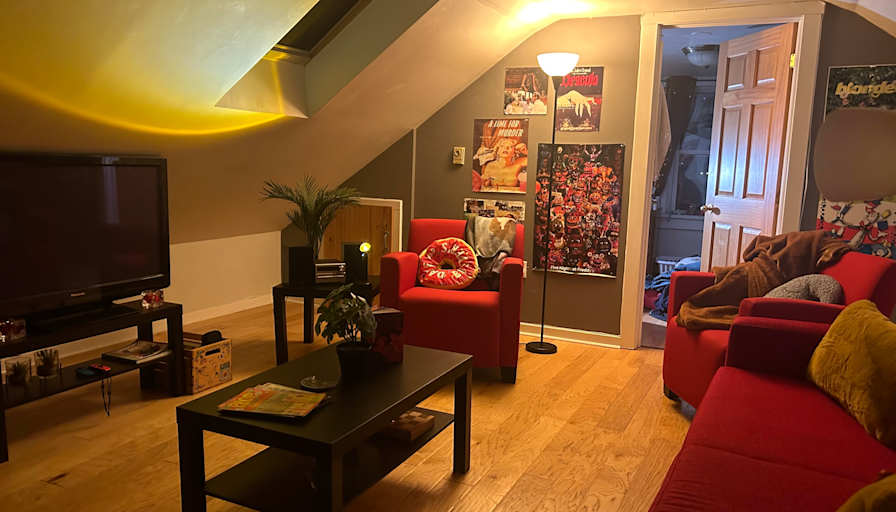 Vanessa Eggers's room
