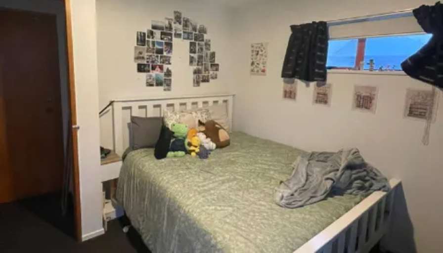 Honey's room