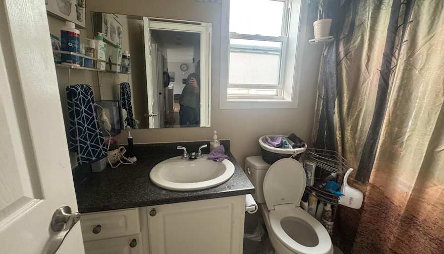 Mark's room