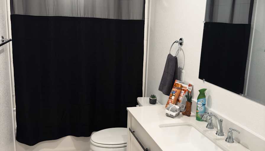 CLAYTON's room