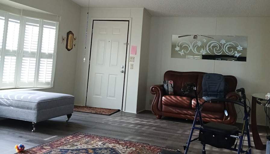 JetteMarieRose's room