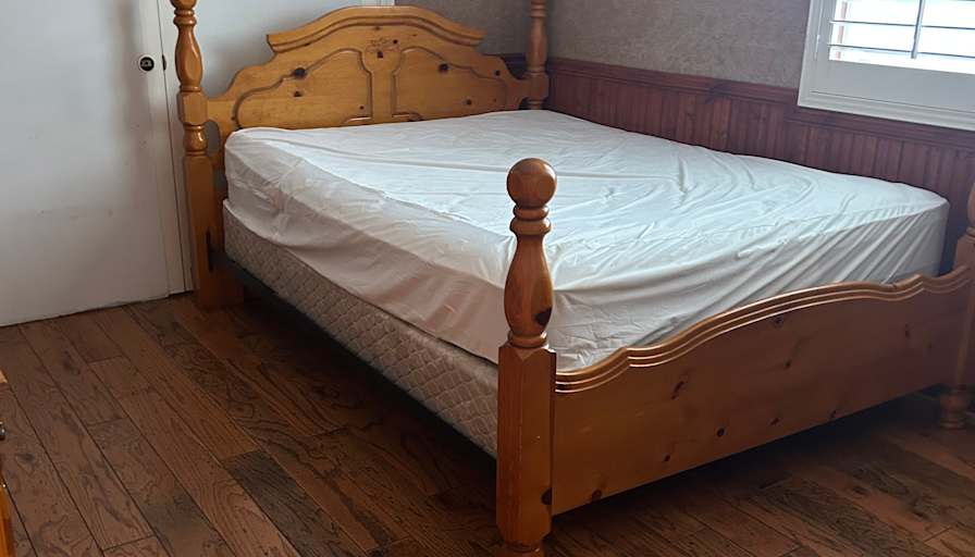 Rhodora's room