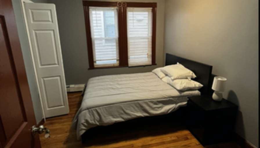 Thea's room