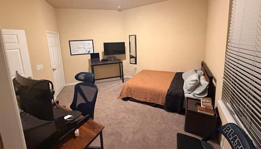 tommy's room