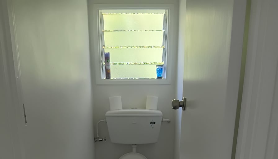 stefan davis's room