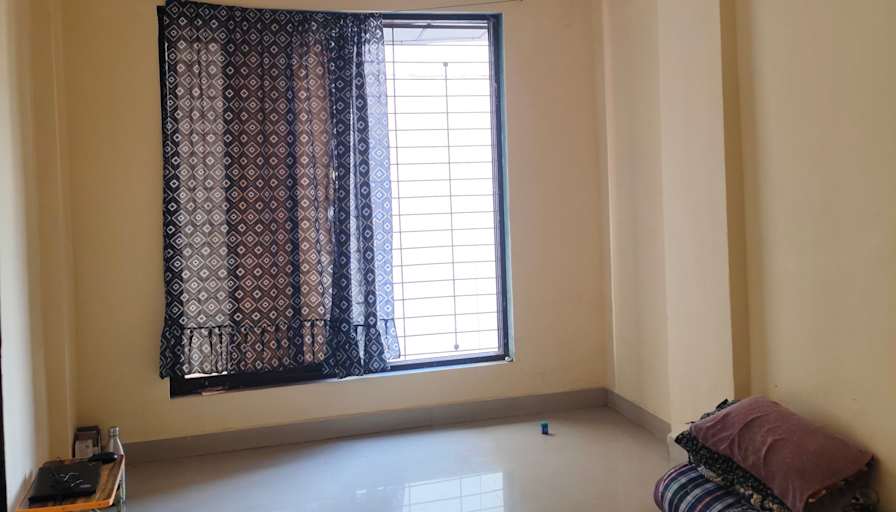 sakshi gole's room