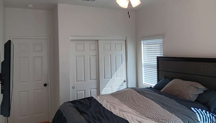 Alexis's room
