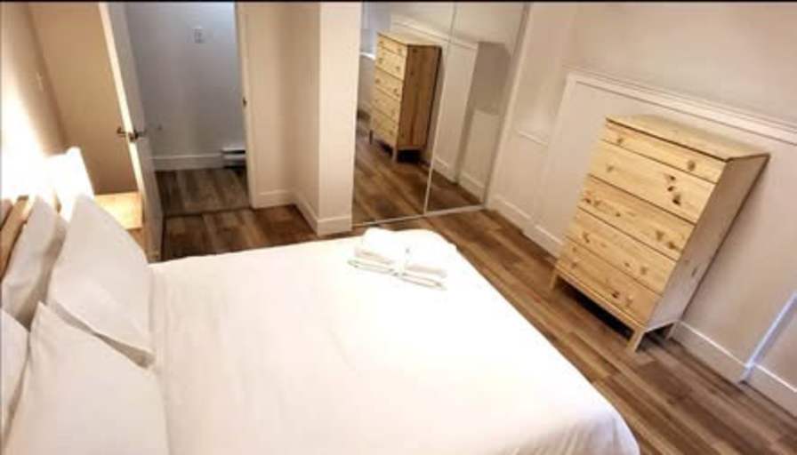 Nav's room
