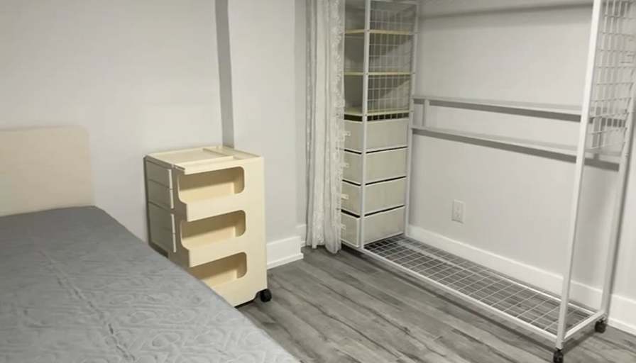 Dean Holmes's room