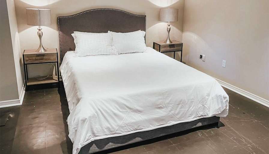 Tony Talebzadeh's room