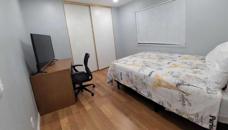 Sandra's room