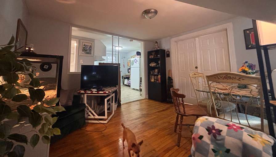 Keylinah McGowan's room