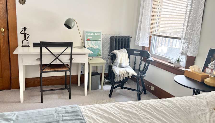 Jennie's room