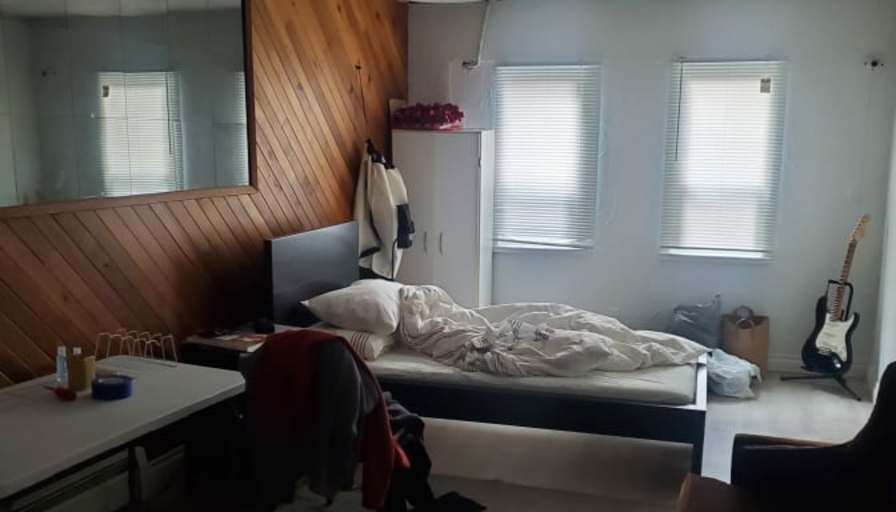 Zak's room