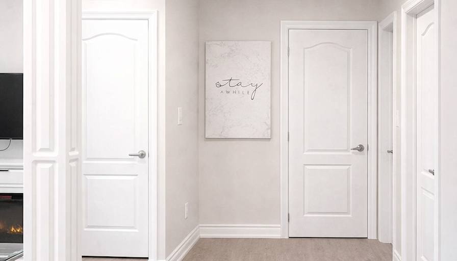 Elle's room