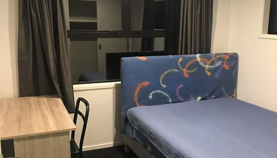 paul's room