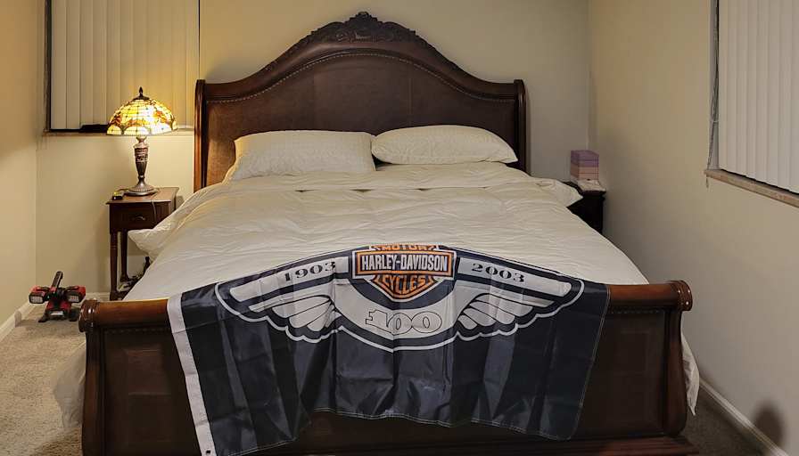 Steve's room