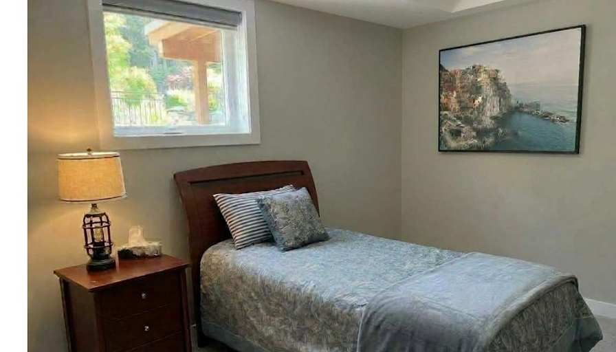 Delfia's room