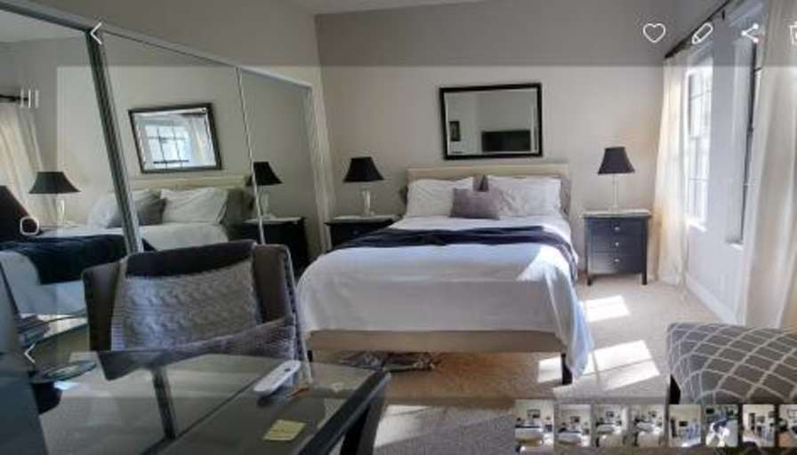 john's room