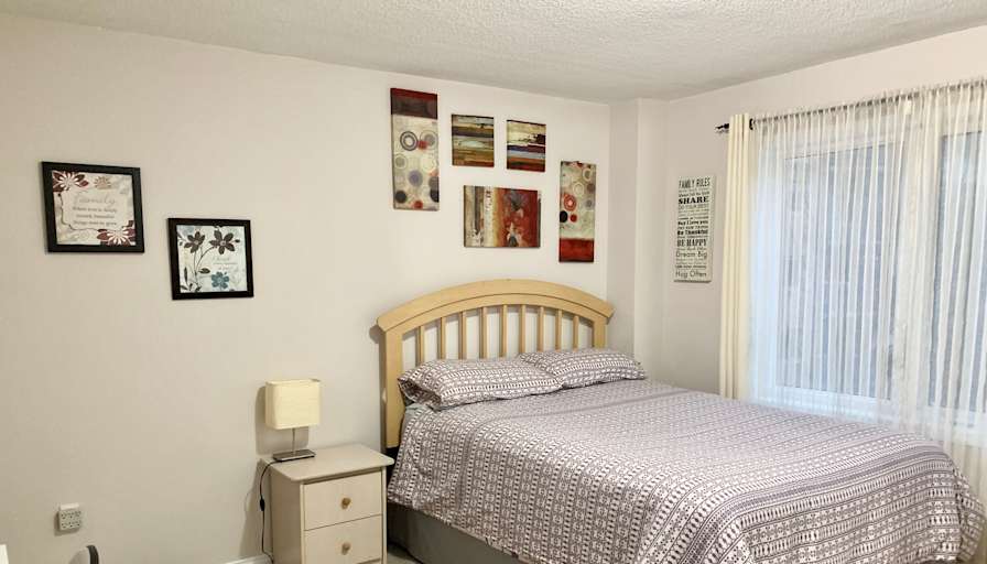 Mark Kay's room