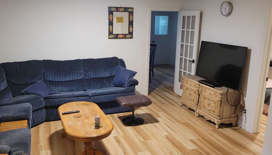 Connie Dubois's room