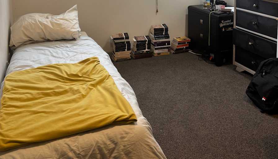Joshua Mcrae's room