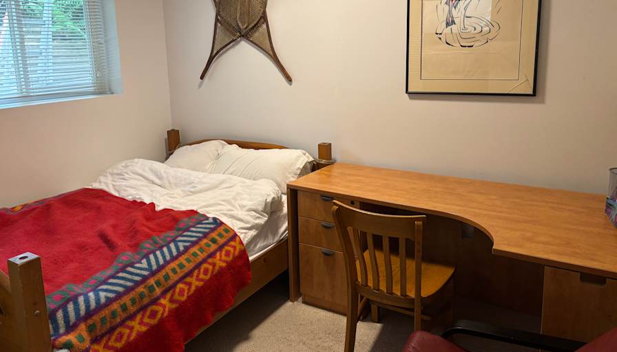 Kari's room