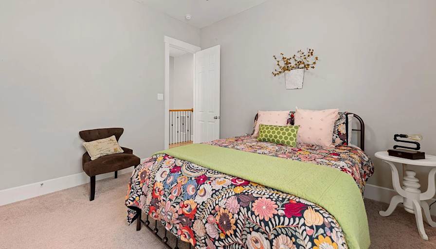 Mag F's room