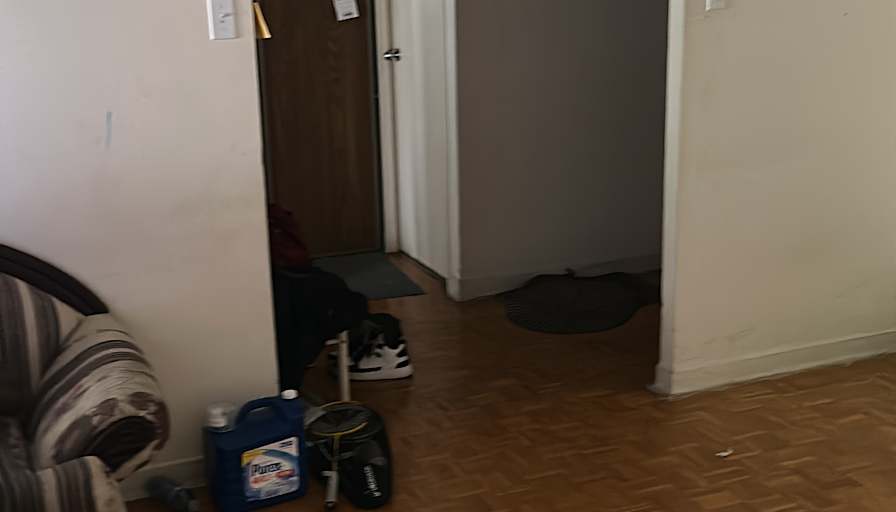 Sathiyamoorthy's room