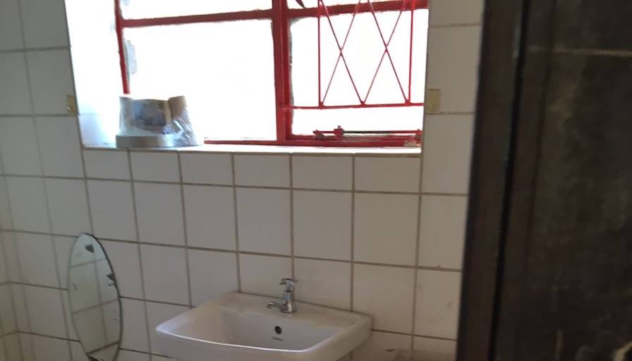Rudzani's room