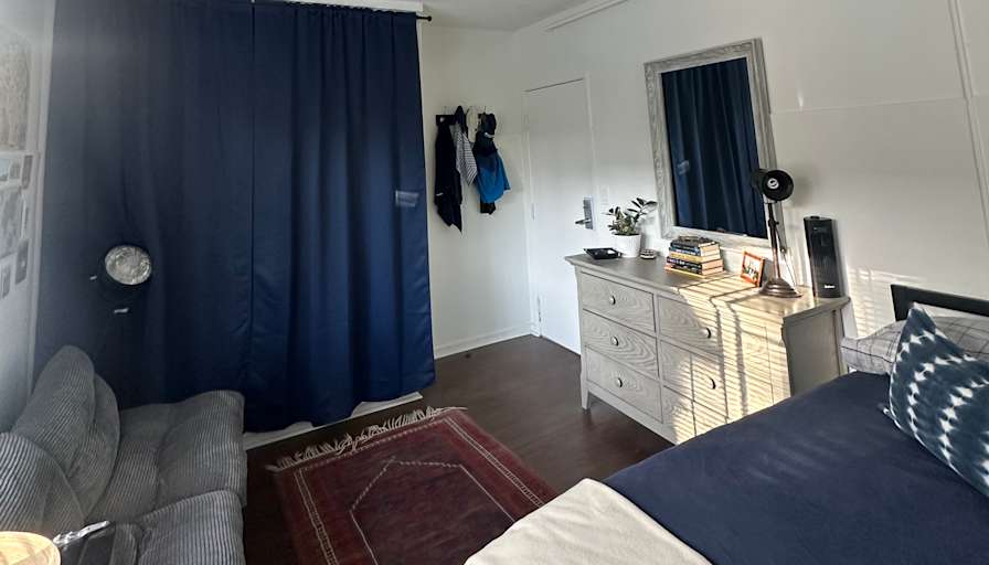 Grant's room