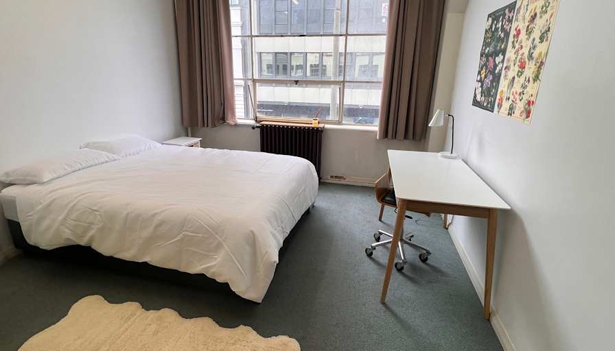 Anna's room