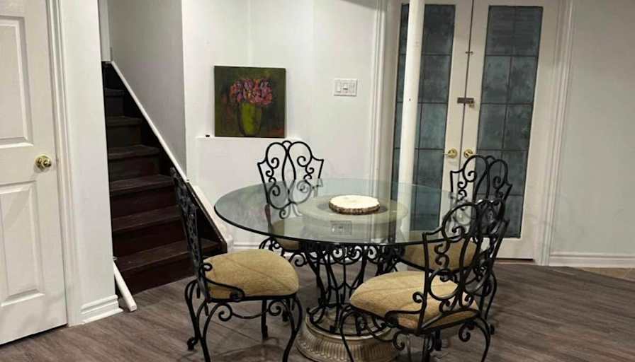Aranay Acosta Farinas's room