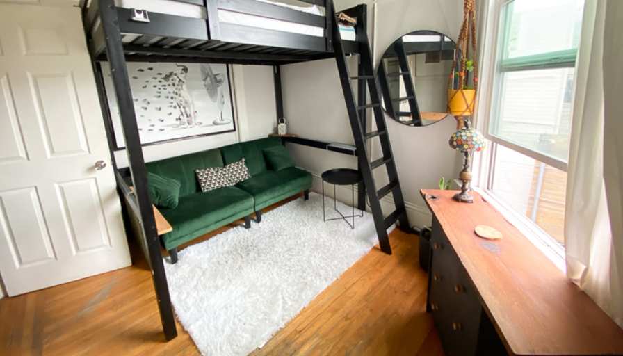 haiate's room