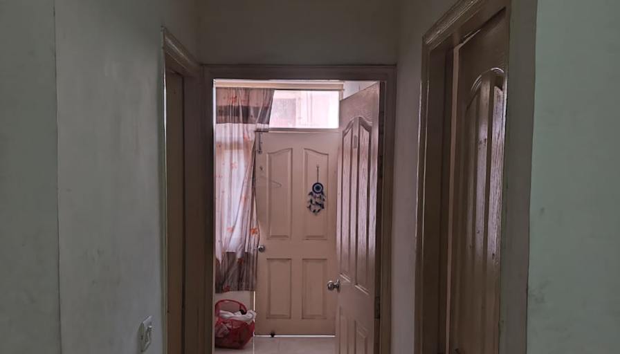 shashwat Prakash's room