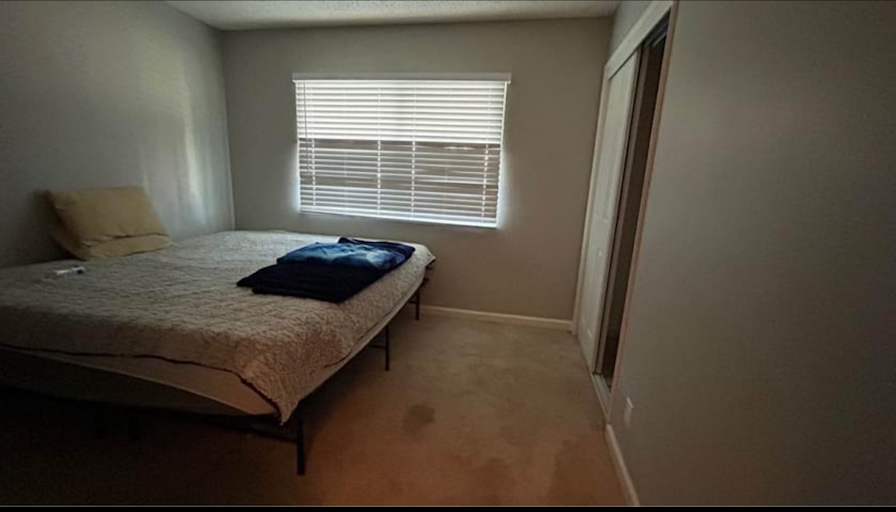 G. Sanchez G.'s room