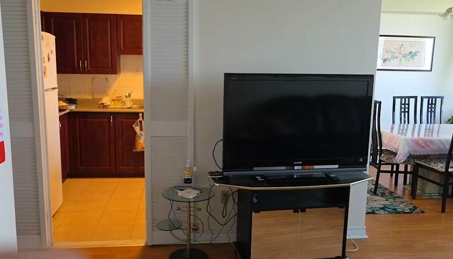 Tien Li's room