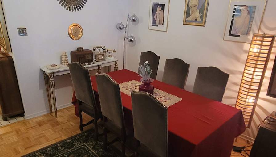 Filip's room