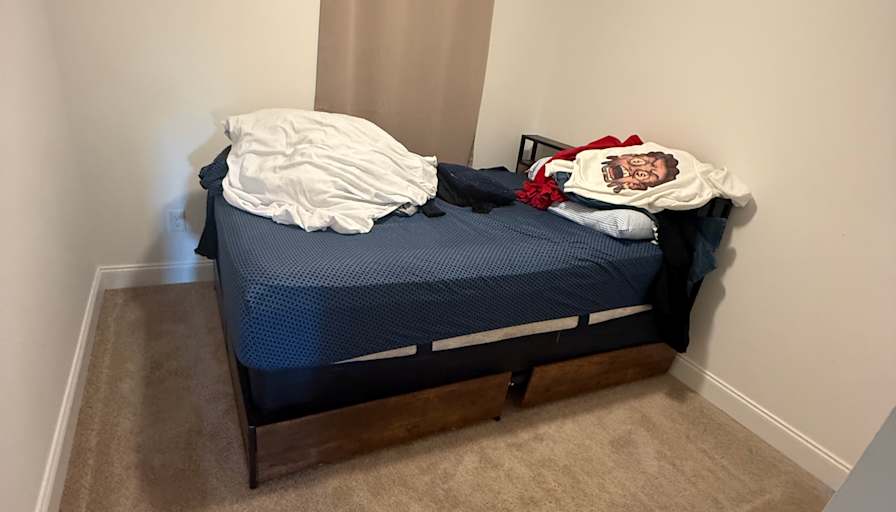 Desmond's room