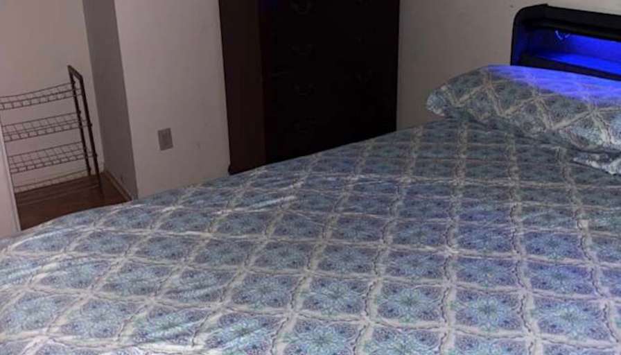 Donald Pinnock's room