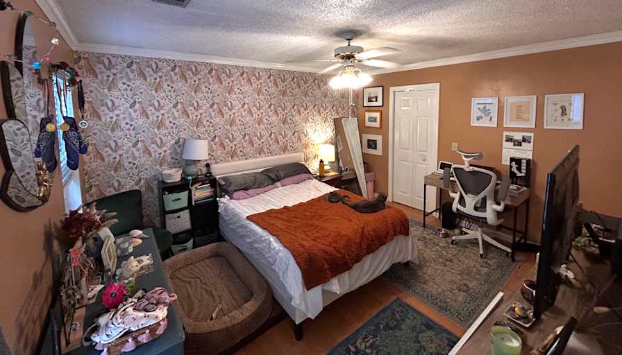 Carolyn's room