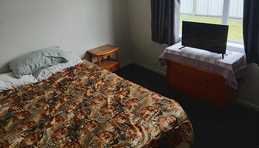 Paulee's room