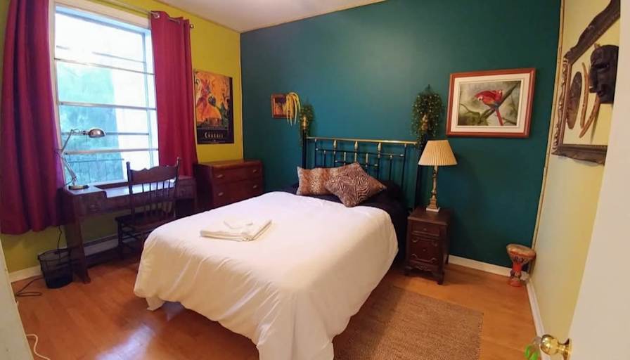 Nathalie's room