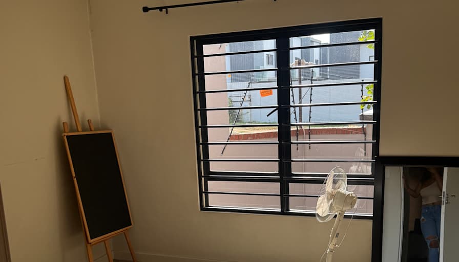 Buyolo's room