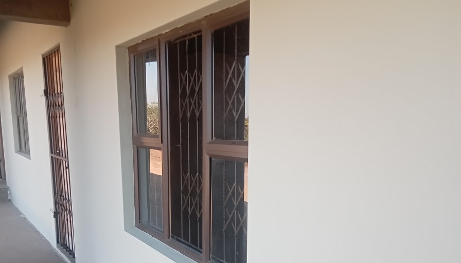 nhlanhla mthembu's room