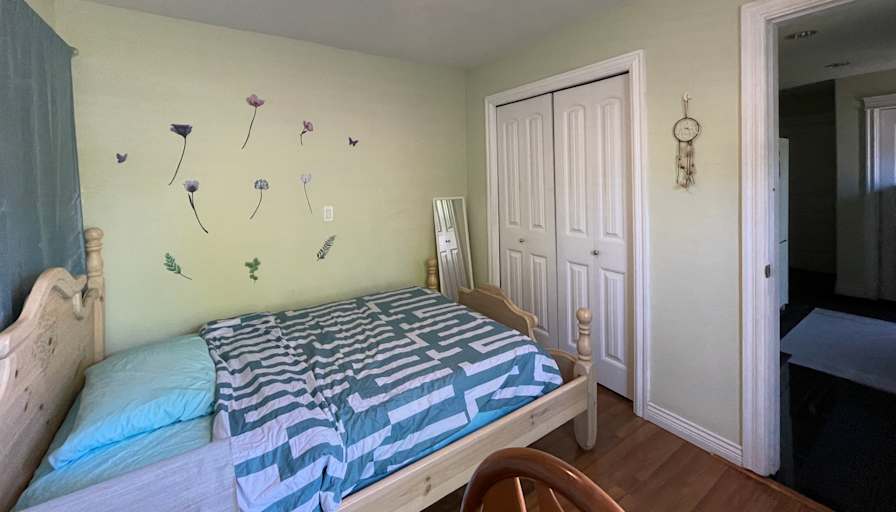 Mei's room